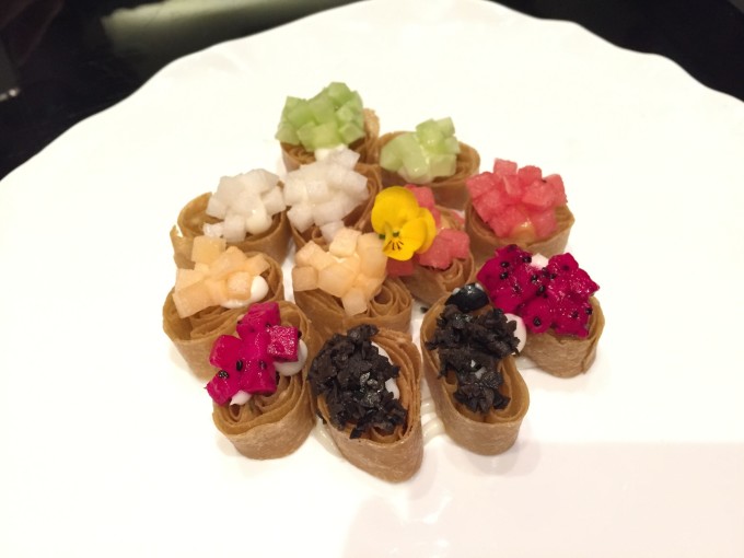 大董烤鸭店(王府井店)牛蛙皮可以吃吗图片